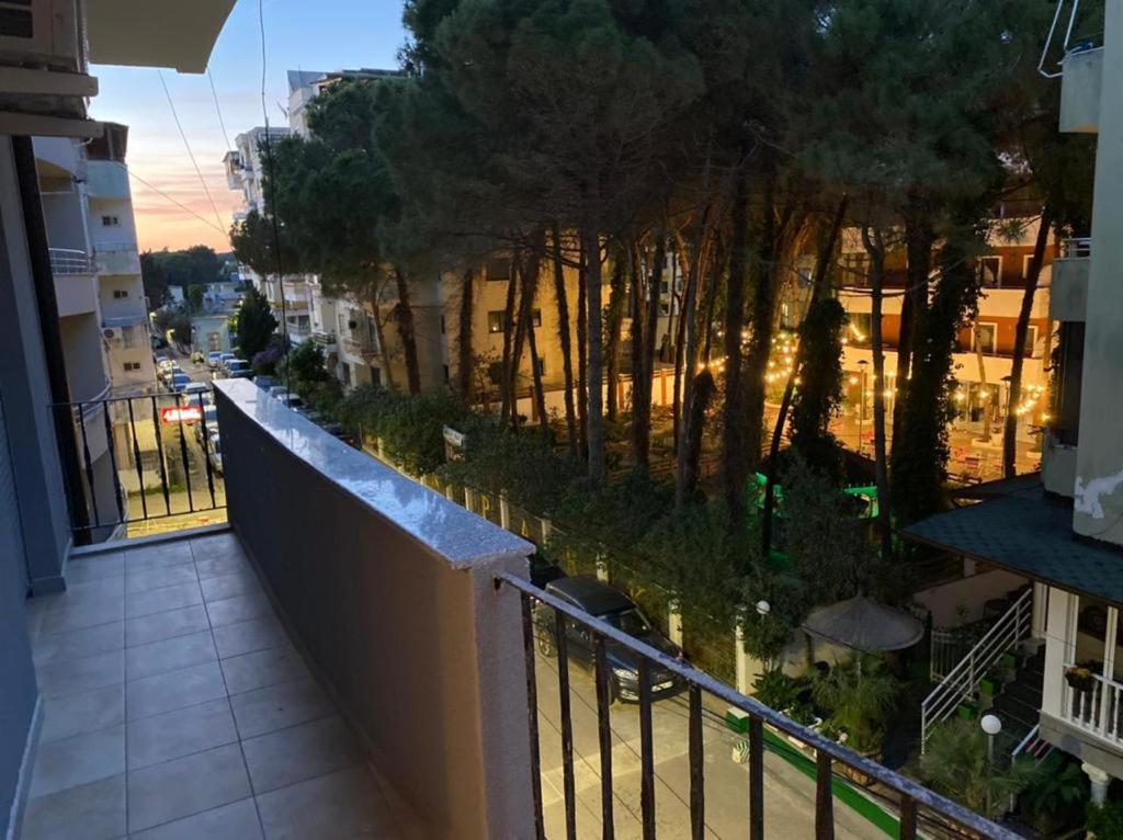 Lunasol Seaside Apartments Дуррес Экстерьер фото