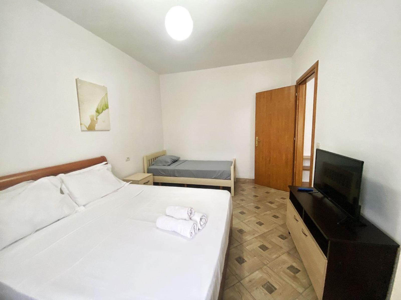 Lunasol Seaside Apartments Дуррес Экстерьер фото